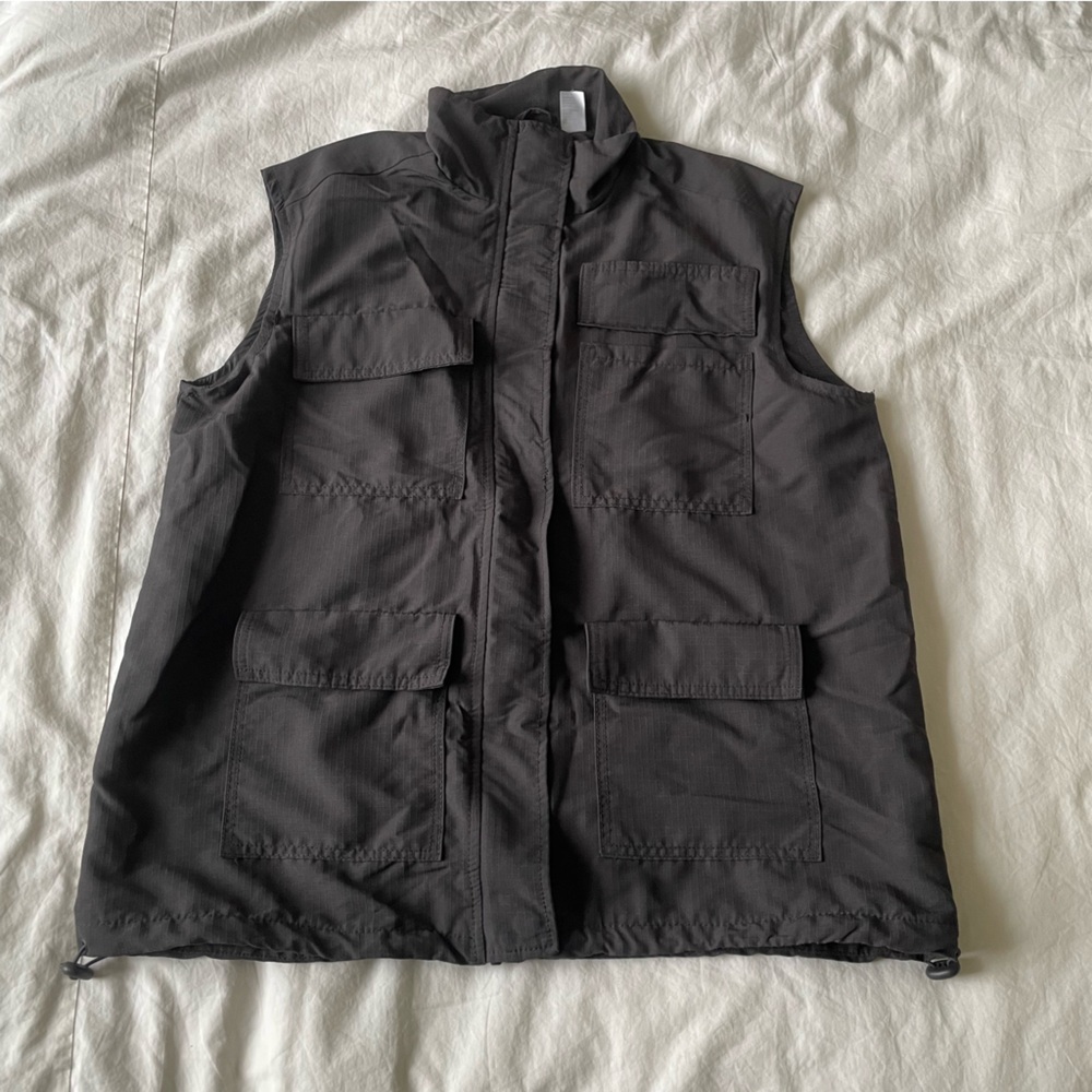 H&M Divided Charcoal Utility Vest with Pockets